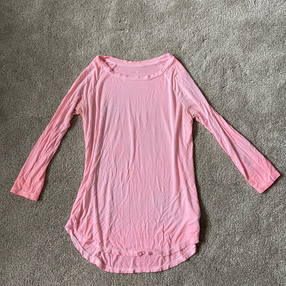 American Eagle Women’s 3/4 Sleeve Length Shirt